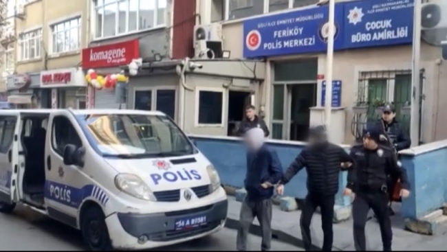 Çiğ köfte dürüm içerisinden çıkanlar şoke etti