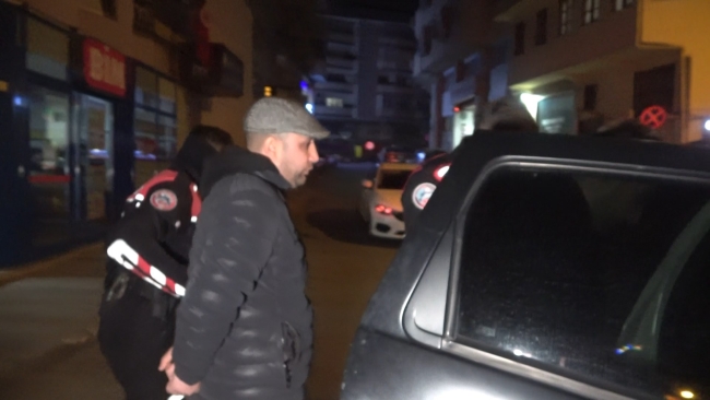 Polis çevirmesinden kaçan 4 kişiden biri 11 suçtan sabıkalı çıktı