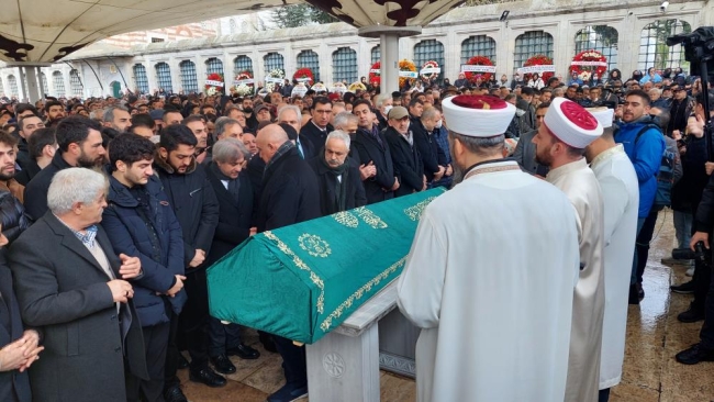 Burhan Çaçan'a acı veda: Nuri Alço açıklamalarda bulundu