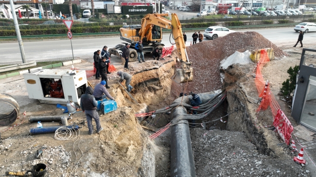 Bursa'da 60 kişilik ekiple zamanla yarış