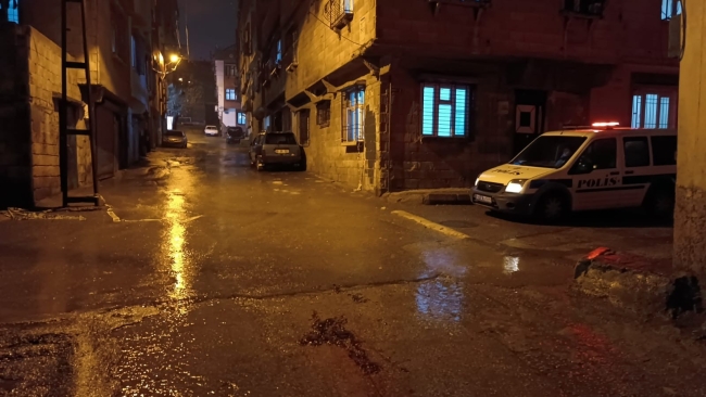 Aileler arası kanlı çatışma! 3 ölü 2 yaralı