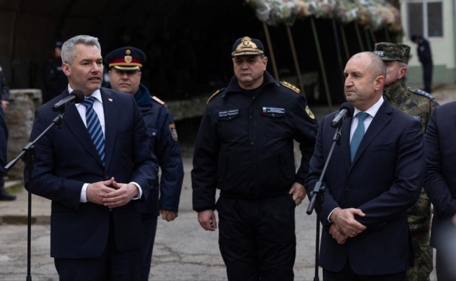 Avusturya Başbakanı Nehammer, Bulgaristan-Türkiye sınırını inceledi