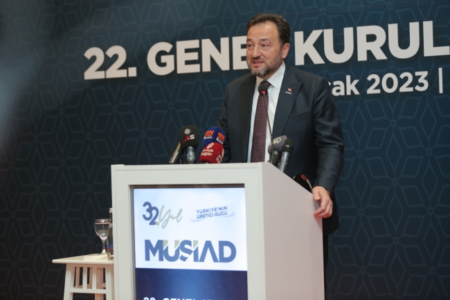 MÜSİAD Bursa'da bayrak değişimi