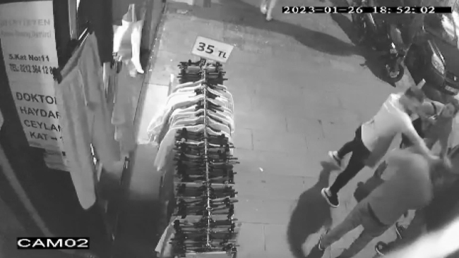 İstanbul'da taciz iddiasına esnaf dayağı
