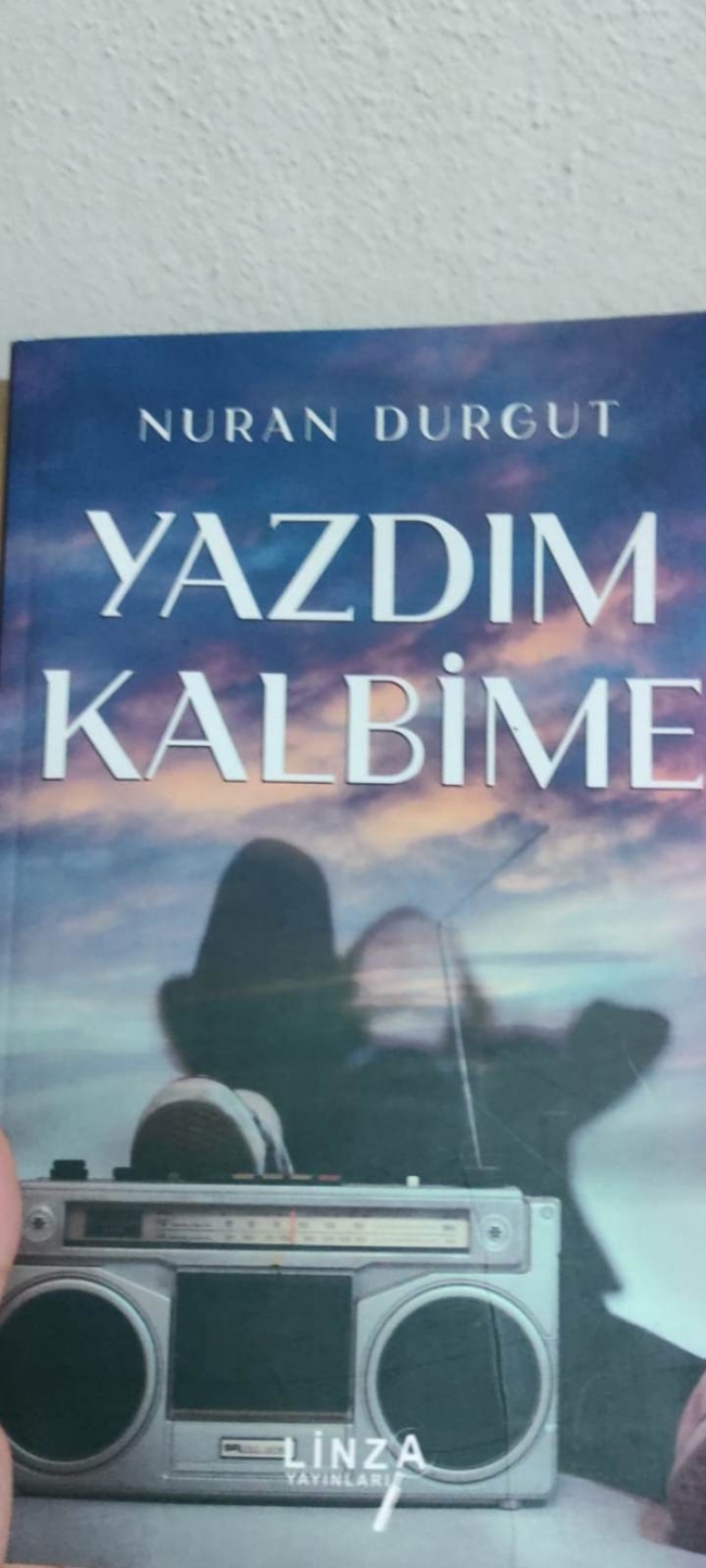 İç sesindeki sözleri kitaba dönüştü