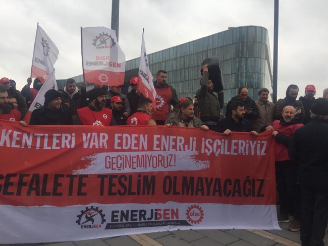 Bursa'da enerji işçileri açıkladı: "İnsanca yaşayacak bir ücret istiyoruz"