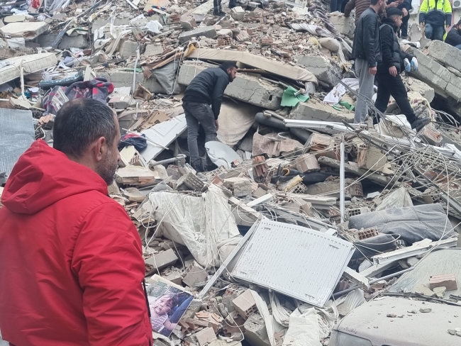 8 kişi için umutlu bekleyiş