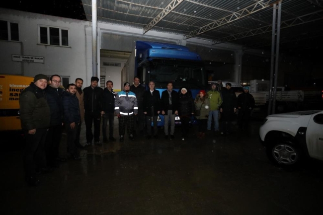 İnegöl Belediyesi yemek TIR'ı deprem bölgesine hareket etti