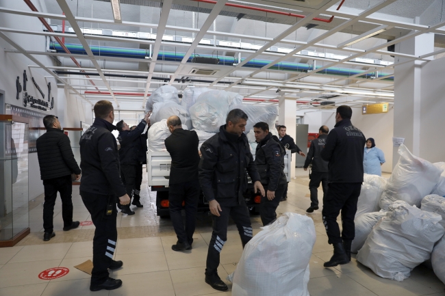 Bursa, depremzedeler için tek yürek