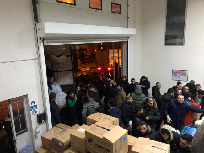 Bursalılar depremzedeler için tek yürek oldu