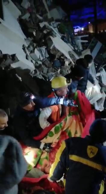 "Beni kurtarın söz iyileşeceğim" diyen Sude'den acı haber