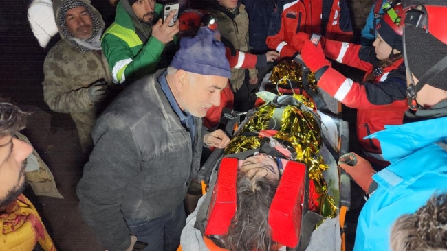 Adıyaman’dan müjdeli haber: Küçük Betül 47 saat sonra kurtarıldı