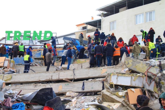 Malatya’da arama kurtarma çalışmaları sürüyor