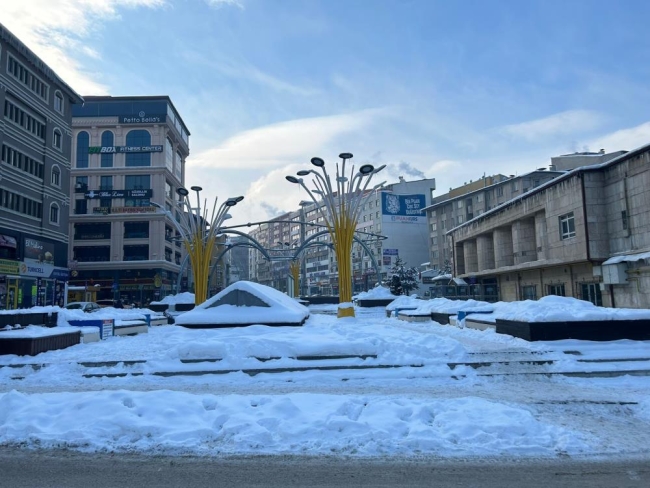 Erzurum buz tuttu