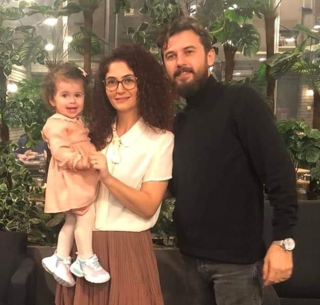 Kardeşi, yengesi ve yeğeni enkaz altından çıkartıldı: Çaresizliğini anlattı
