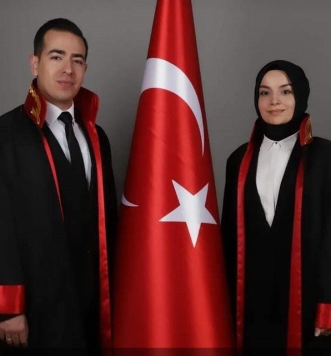 Depremde yaşamını yitiren Karamanlı genç hakim toprağa verildi