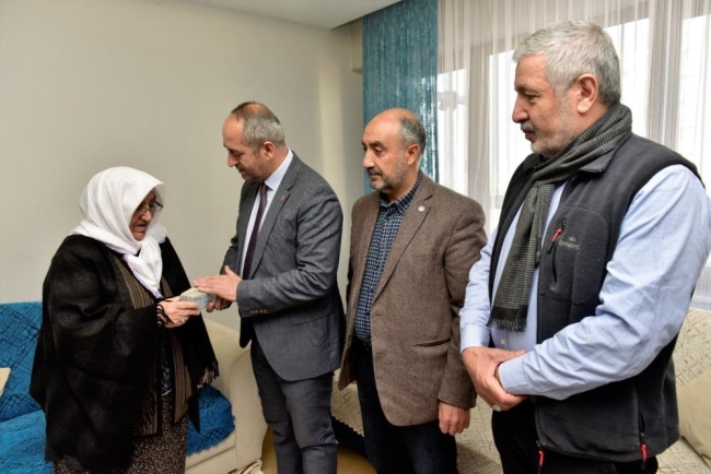 Yıldırımlı Türkan Teyze umut oldu