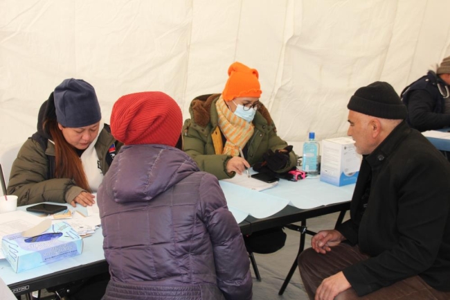 8 bin 810 kilometreden gelip sahra hastanesi kurdular