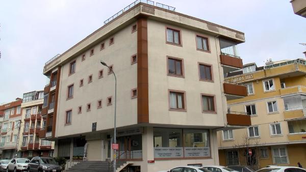 Sosyal medyada tartışılan binanın müteahhidi açıklama yaptı