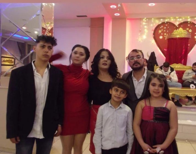 Gelin ve damat düğün gecesi depremde hayatını kaybetti