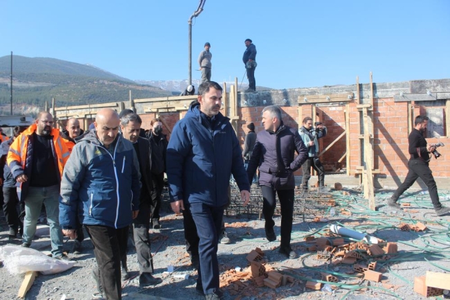 Bakan Kurum: "Kira fırsatçılarına müsaade edilmeyecek"