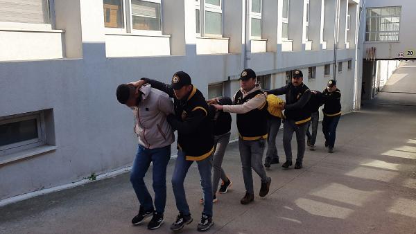 Deprem bölgesinde yağma ve hırsızlığa 93 tutuklama daha
