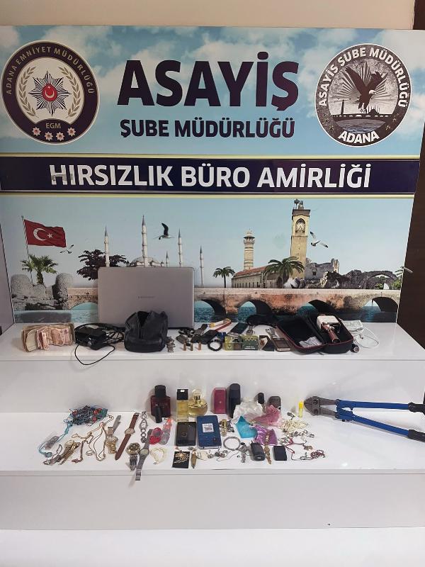 Deprem bölgesinde yağma ve hırsızlığa 93 tutuklama daha