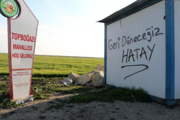 Depremde yerle bir olan kentte umut var