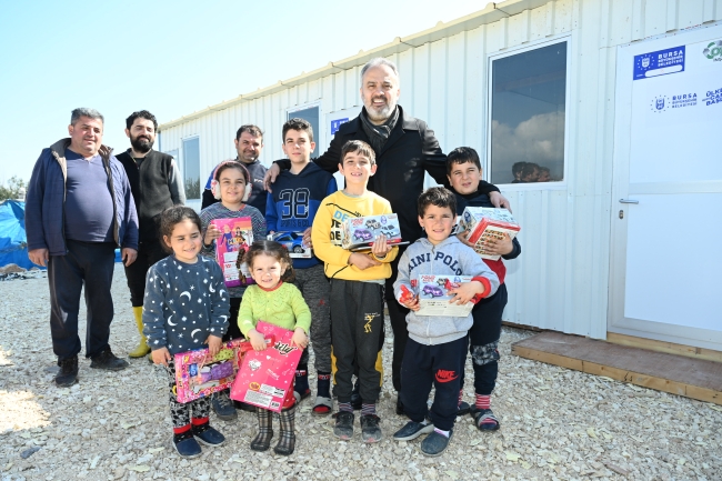 Acı hayata konteynerde yeni başlangıç