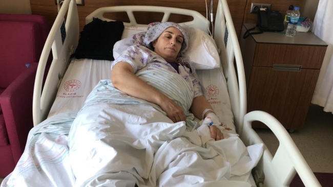 33 saat sonran enkazdan çıkartıldı: "Öleceğim dedim"