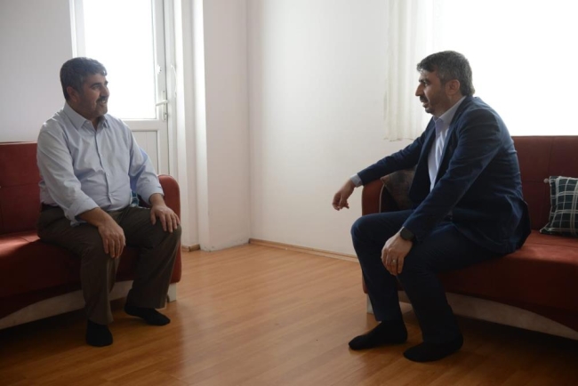 Başkan Yılmaz, depremzedelerle buluştu