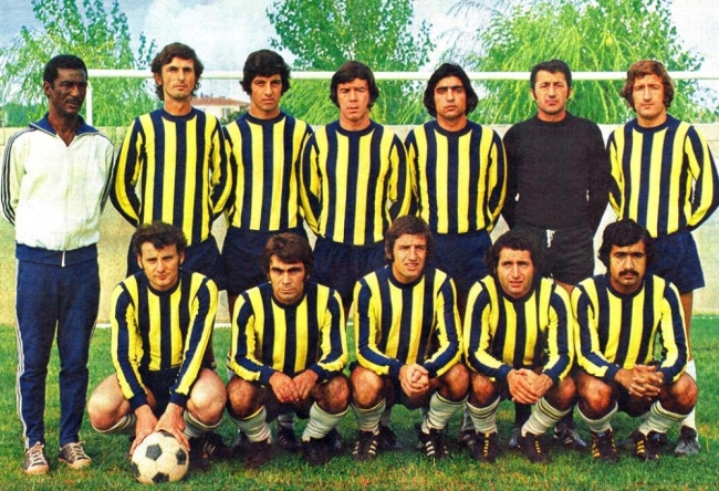 Eski futbolcu ve spor yorumcusu Ziya Şengül hayatını kaybetti