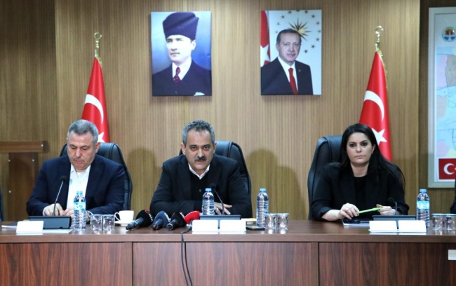 Adana'da eğitime 13 Mart'a kadar ara verildi