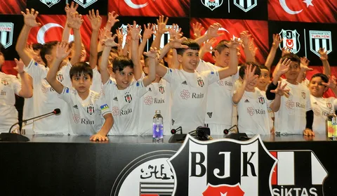 Bu oyuncaklar depremzede çocuklar için