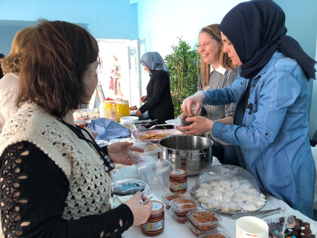 Park Nilüfer Sitesi kadınlarından anlamlı kermes