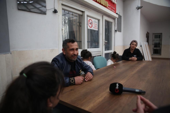 Depremden sağ kurtulup sisteme 'ölü' geçti