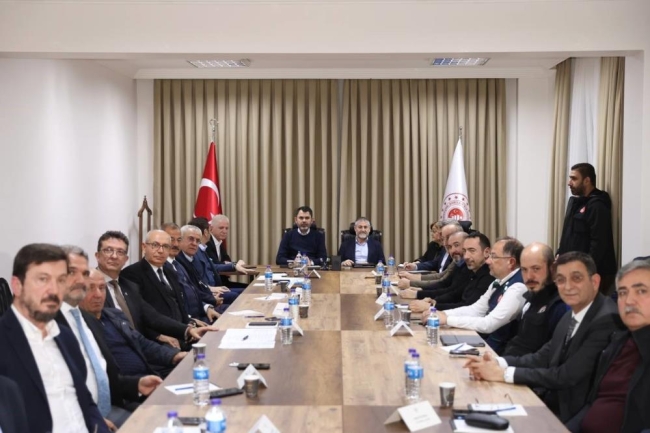 Bakan Kurum: "Hep birlikte bu süreci yürütmek zorundayız"