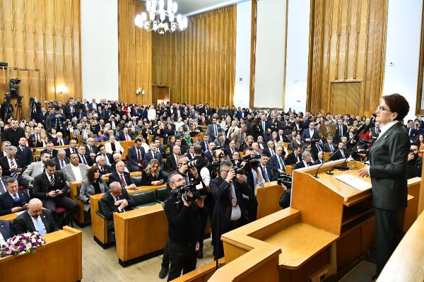 Akşener: Sorumluluk hisseden istifa eder