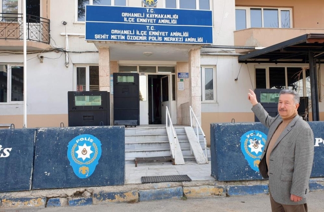 Bursa'da depremde oğlu şehit olan babadan duygulandıran bağış