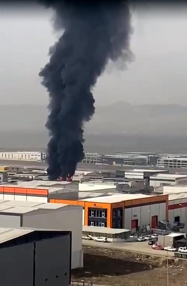 Kimyasal madde üreten fabrikada yangın: Ölü ve yaralılar var!