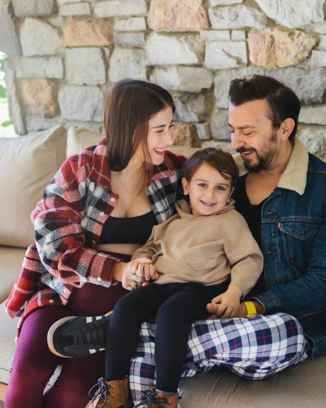 Ünlü oyuncunun hesabı çalındı
