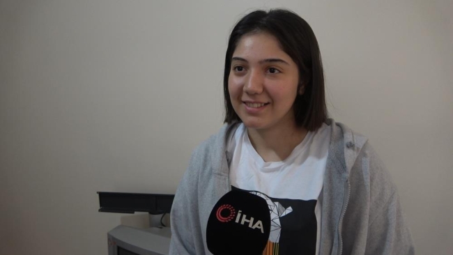Depremzedelere evlerini kira bedelsiz açtılar