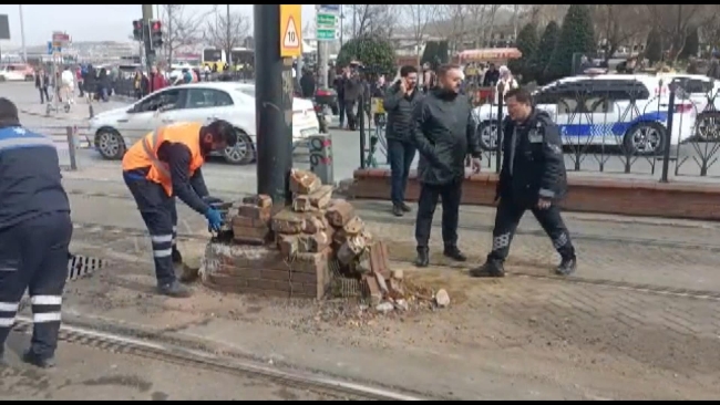 Eminönü'nde tramvay kazasının ardından seferler normale döndü