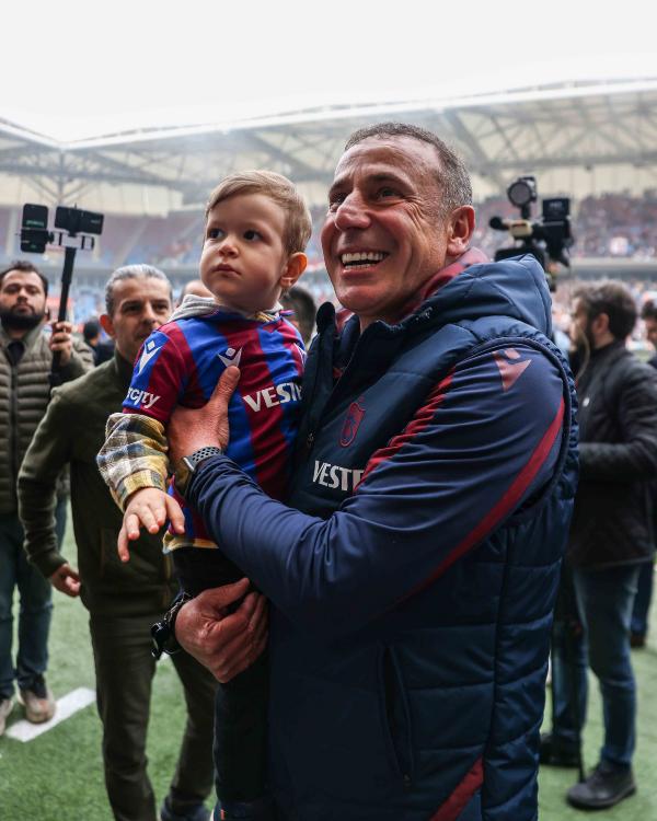 Trabzonspor'da Avcı veda ediyor: Alacaklarını bıraktı