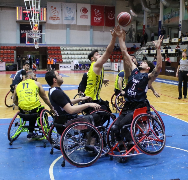 Tekerlekli sandalye basketbolda Avrupa maratonu