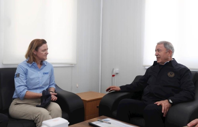 Bakan Akar, NATO Destek Ajansı Genel Müdürü Cummings’i kabul etti