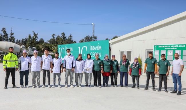 Konteyner yaşam alanında hem barınma hem de istihdam imkanı