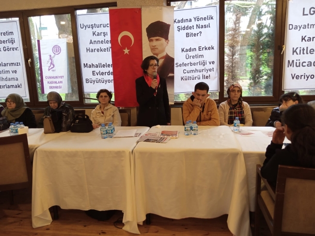Cumhuriyet Kadınları Derneğinden Kadınlar Günü mesajı