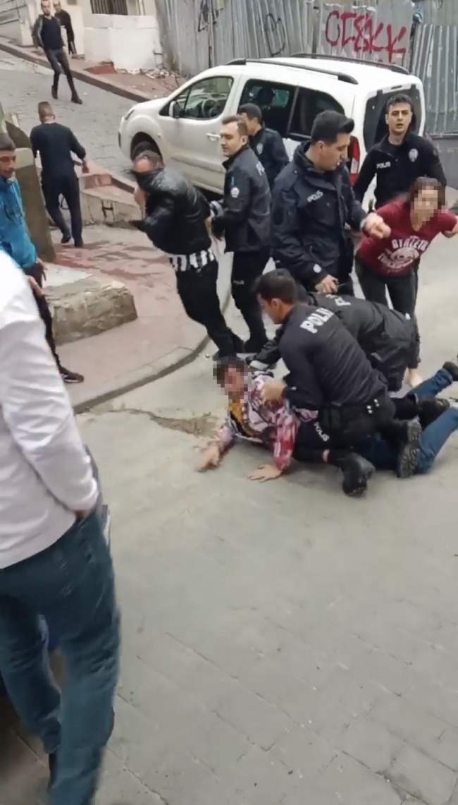 KADES ihbarına giden polise saldırı: 5 polis yaralı, 3 gözaltı