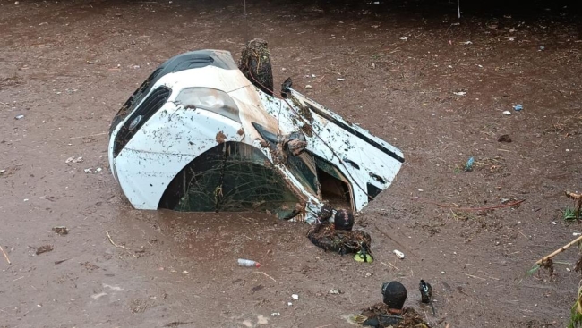 Şanlıurfa ve Adıyaman'ı sel vurdu: 13 can kaybı